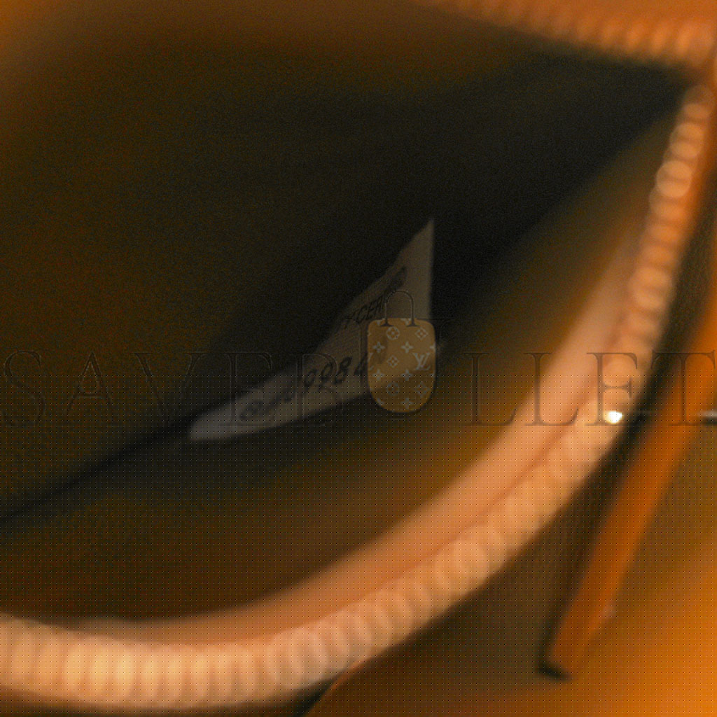bo*te*ga ve*ne*ta lambskin maxi intrecciato mini Nor*h south cassette tote camel gold (27*24*5cm)