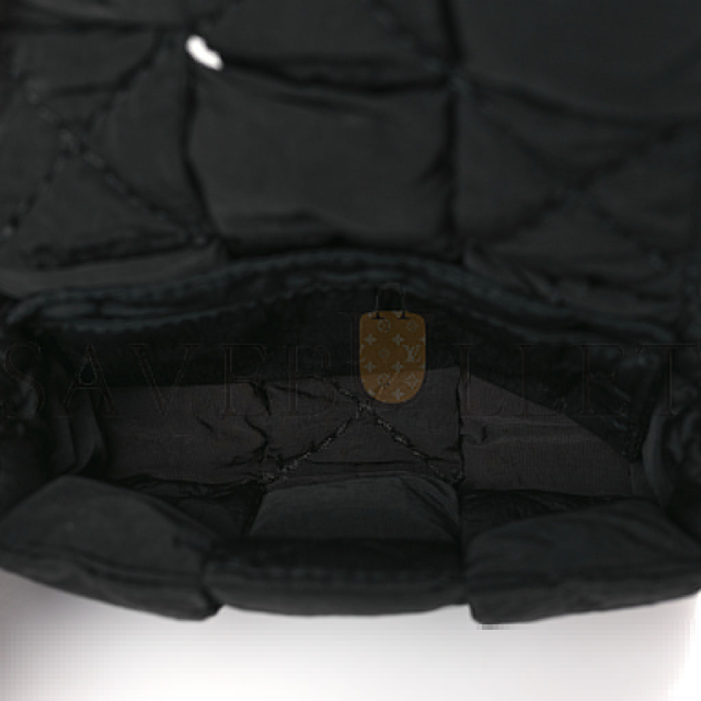 bo*te*ga Ve*ne*ta nylon intrecciato mini padded tech candy cassette bag black (13*8*3cm)