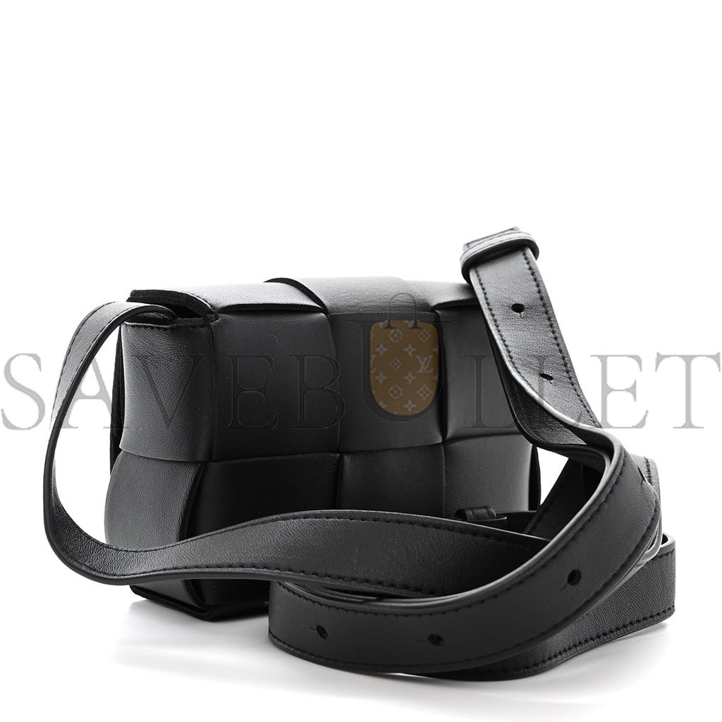 bo*te*ga Ve*ne*ta lambskin maxi intreccio candy cassette crossbody bag black (12*8*4cm)