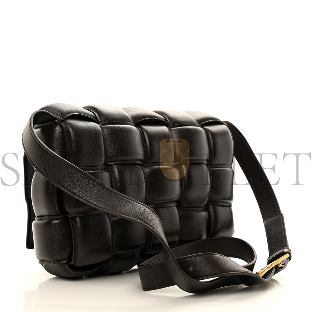 bo*te*ga Ve*ne*ta nappa maxi intrecciato padded cassette crossbody bag fondente (26*18*8cm)