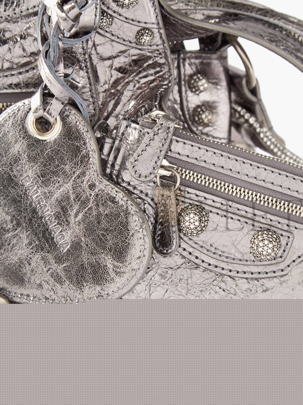 Ba*len*cia*ga silver neo cagole city xs leather bag matchesfashion us (25.6*17*11.1cm)